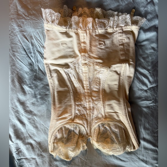 Corde de Paris Open Btm French Lace Girdle Corset. Vintage full length Girdle. - Picture 2 of 13